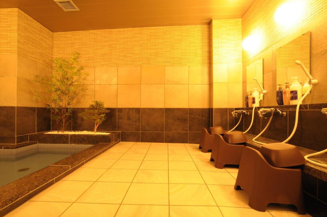 AB Hotel Ubeshinkawa Buitenkant foto