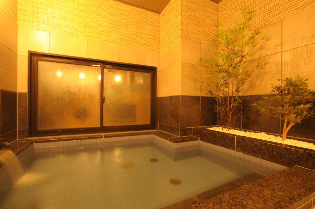 AB Hotel Ubeshinkawa Buitenkant foto